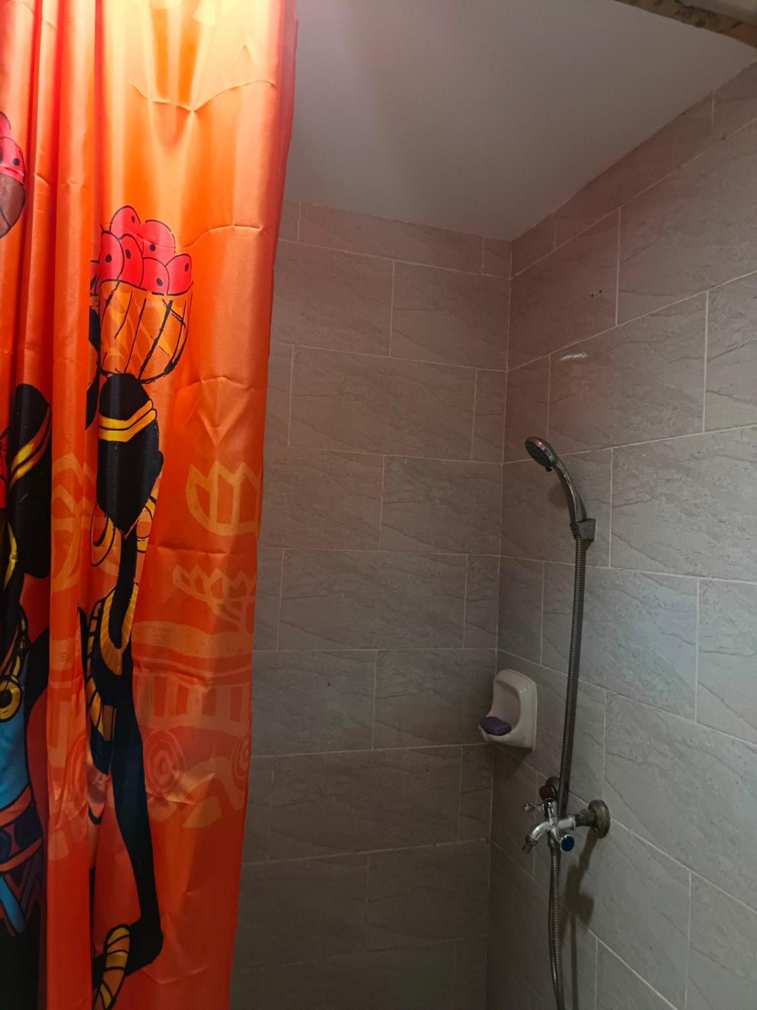 Closest Studio With Balcony From Cebu Airport 막탄 외부 사진