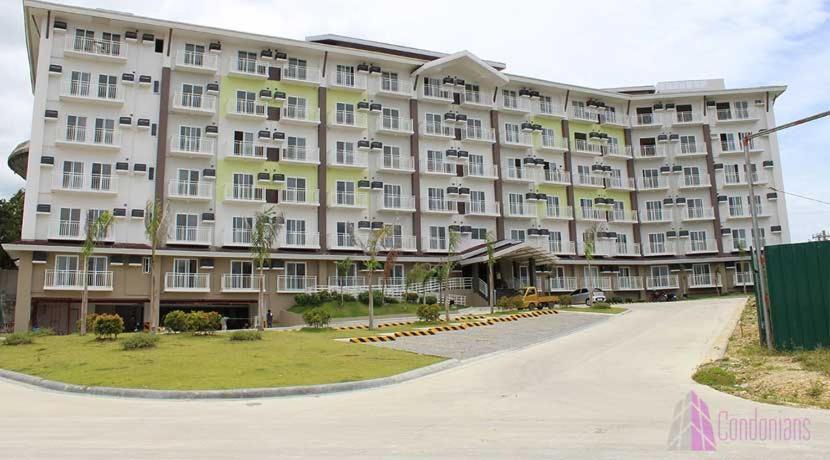 Closest Studio With Balcony From Cebu Airport 막탄 외부 사진