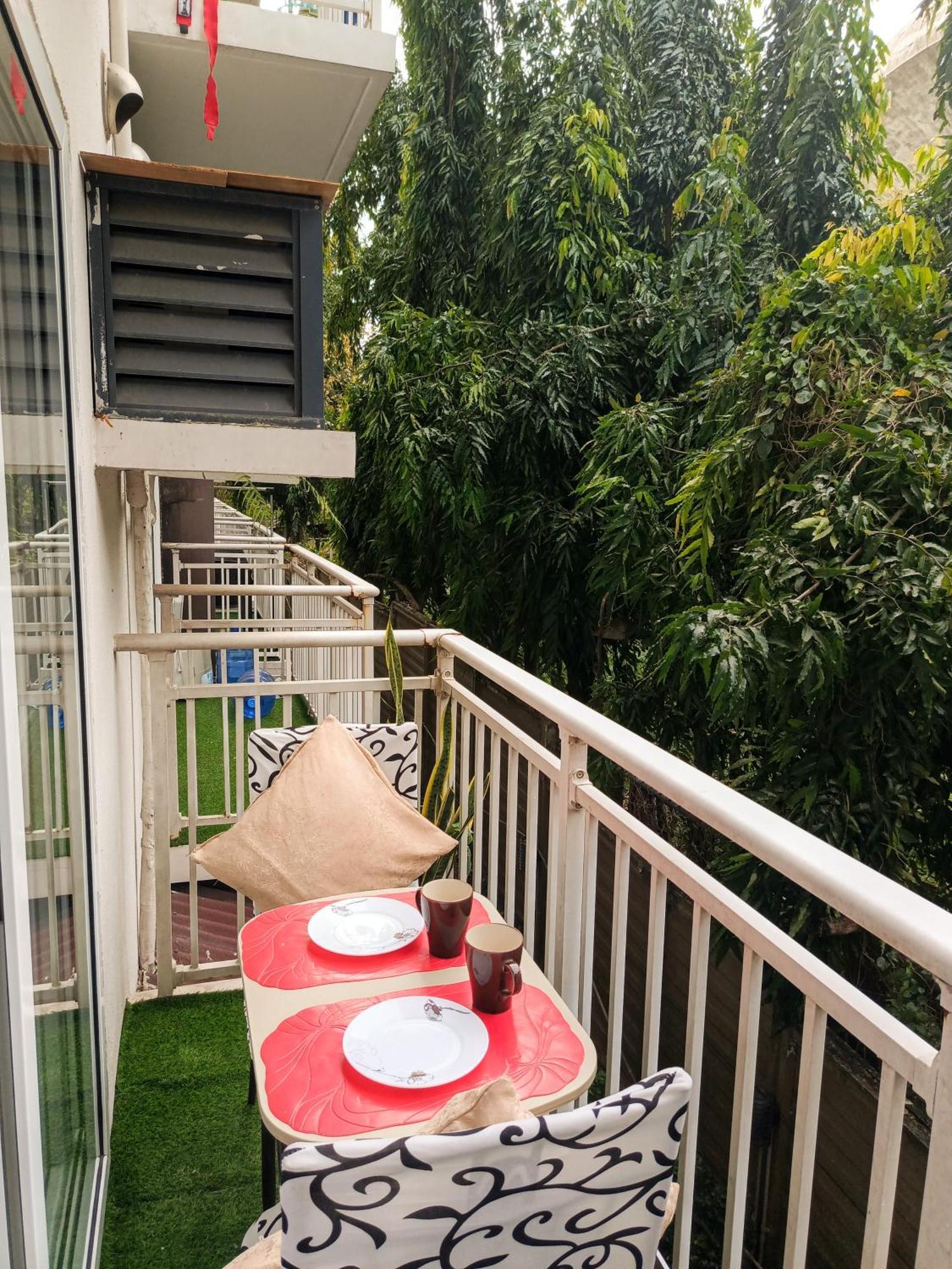 Closest Studio With Balcony From Cebu Airport 막탄 외부 사진